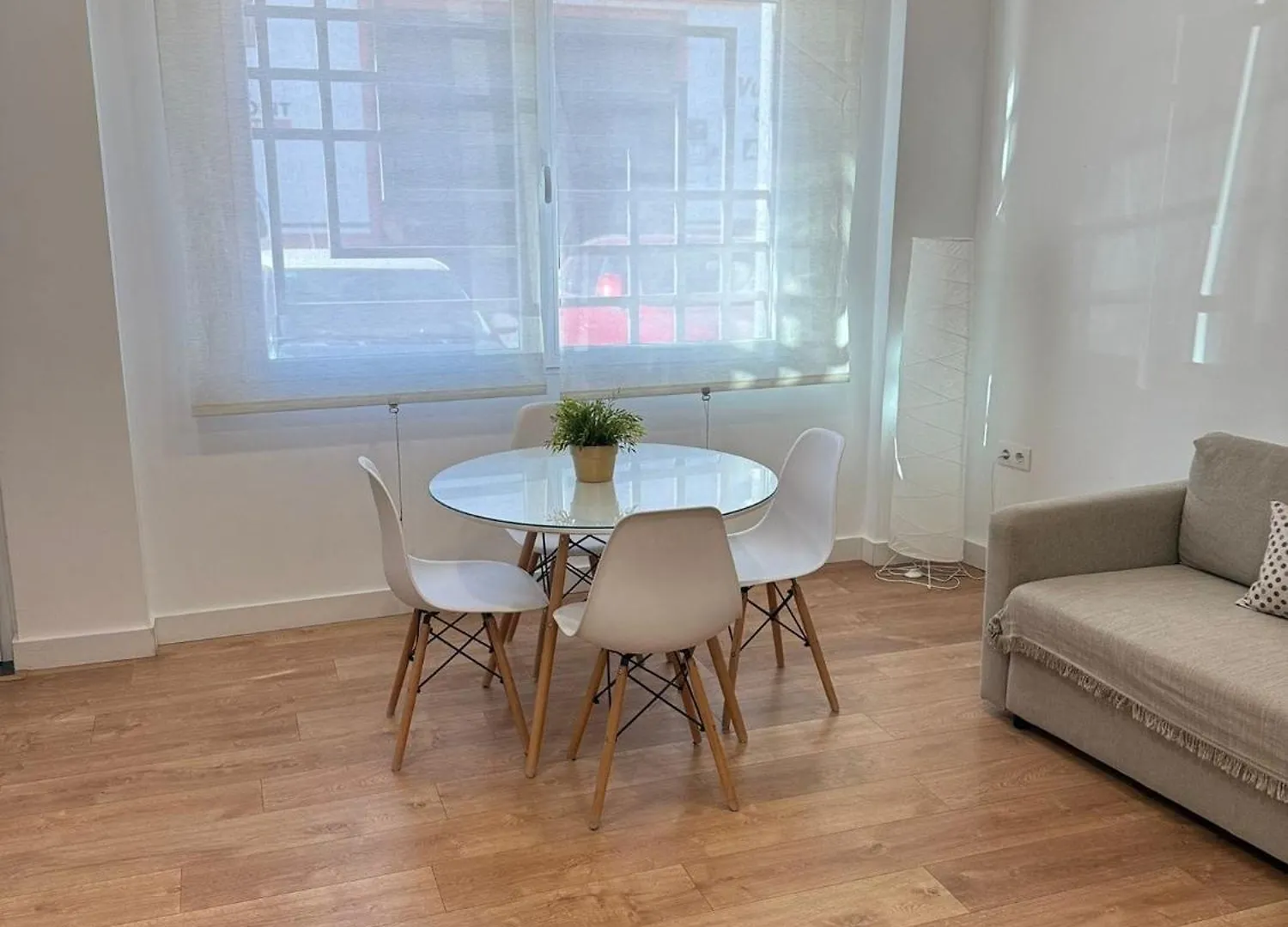 Apartamento Turistico Leo Baena 0*,